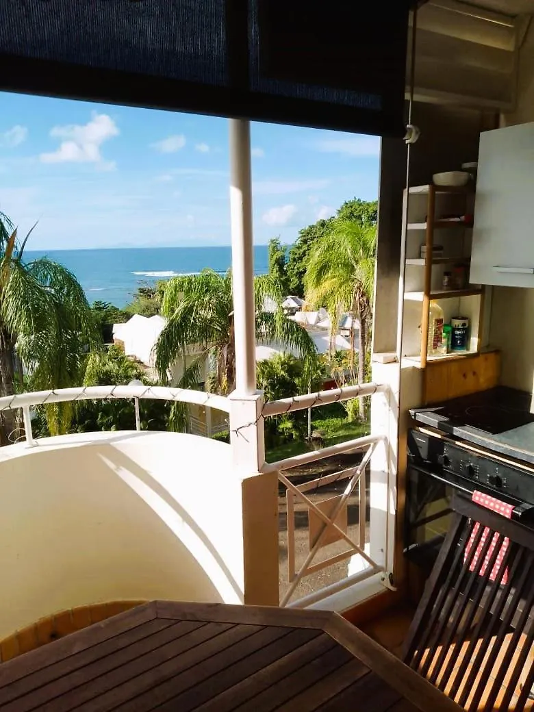 Apartment Studio Vue Mer Avec Terrasse Profitez De Tartane En Martinique Trinite
